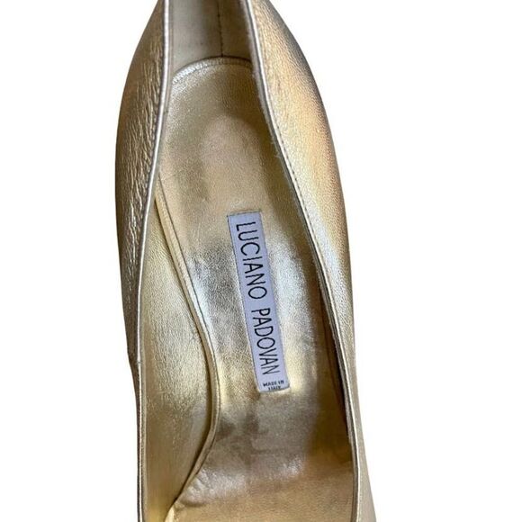 Luciano Padovan Platform Buckle Heels Pumps Size 38.5 Gold - Picture 5 of 7